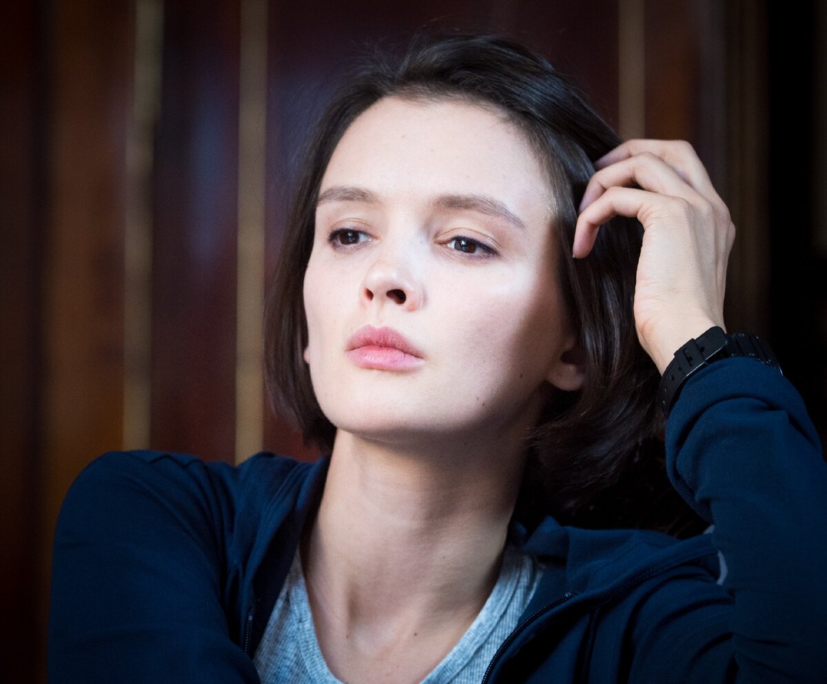 Паулина Андреева в роли Есени в сериале "Метод 2", реж.А.Войтинский
