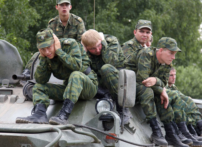 Фото со съемок телесериала "Кремлевские курсанты", из открытых источников