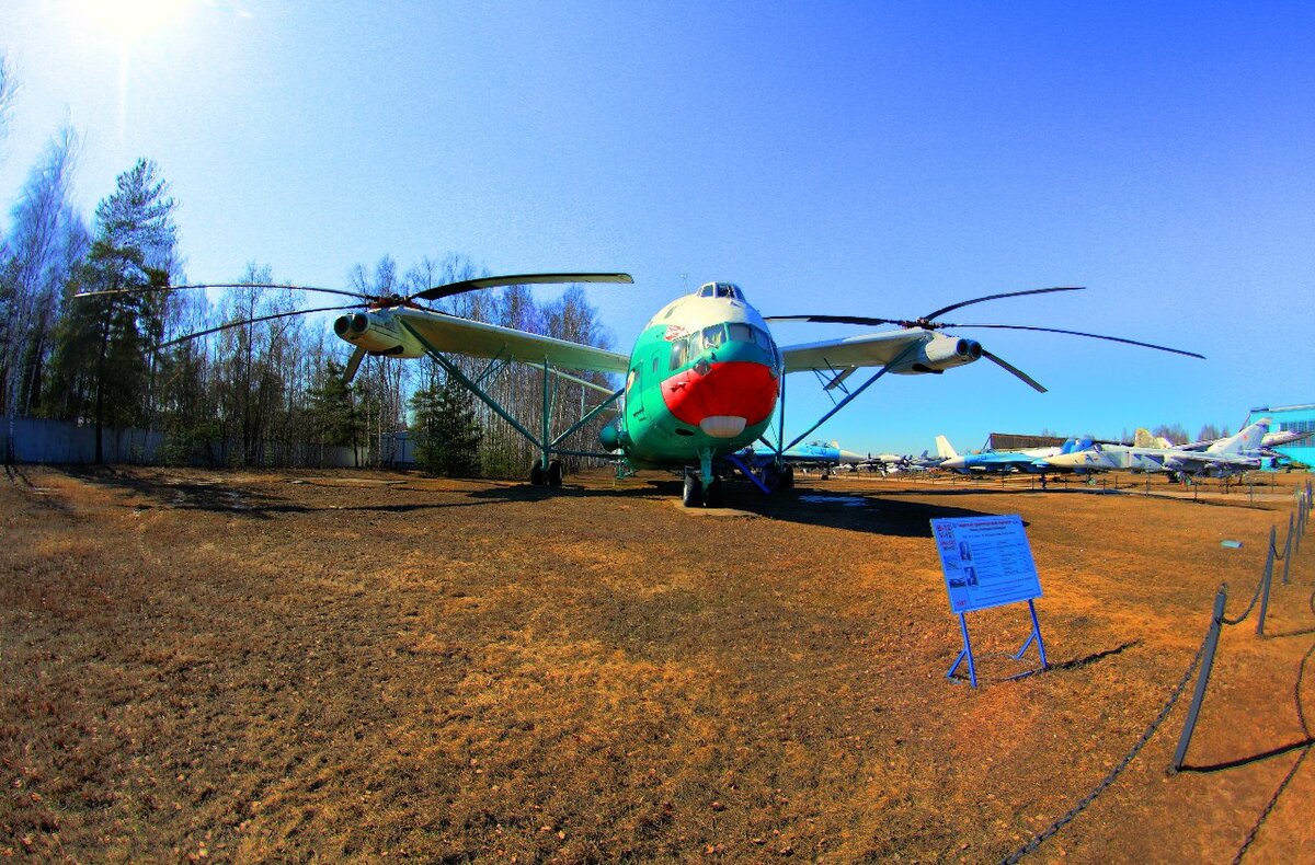 Вертолет В-12 в Монино, фото автора