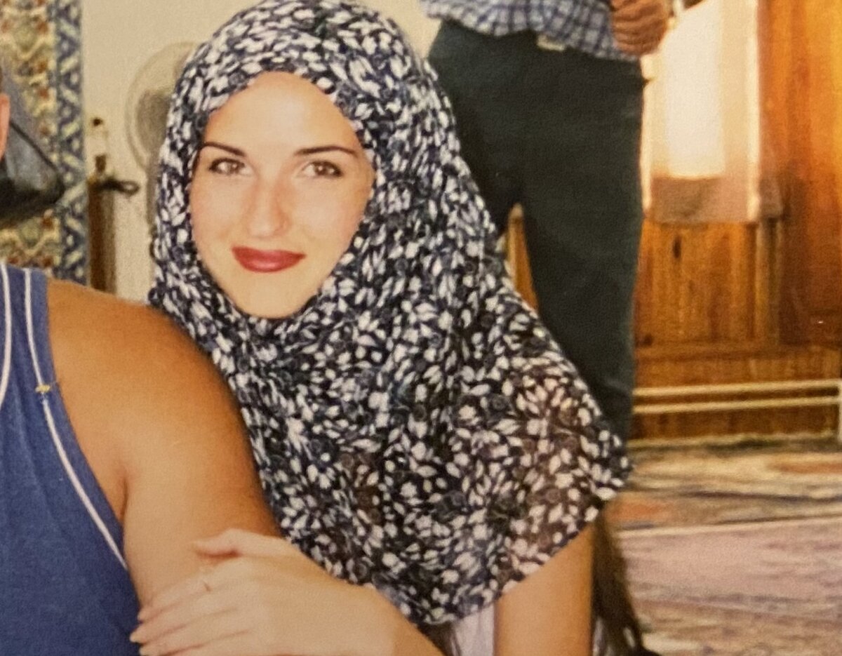 
Не забудьте подписаться на канал и поставить лайк автору -восточной, но не мусульманской женщине 😀

﻿
