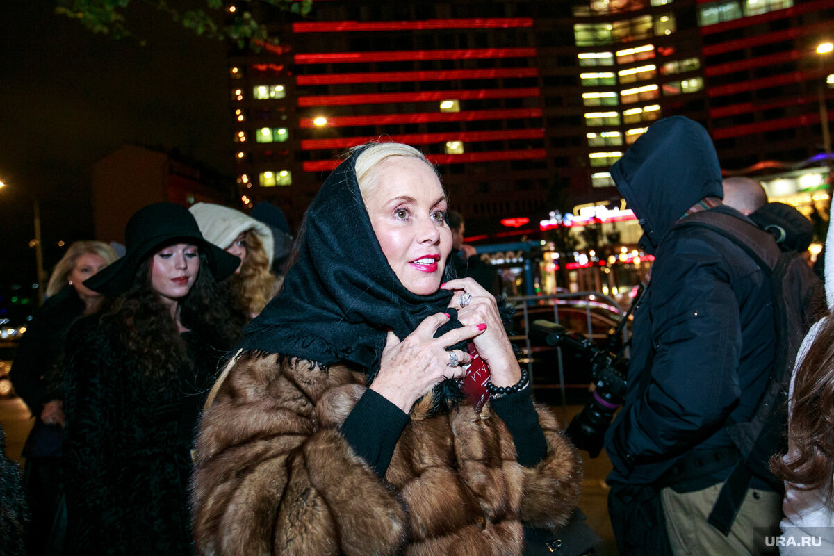 Вдова Кобзона о первых годах жизни с ним: "Не могла понять, что происходит" STAR