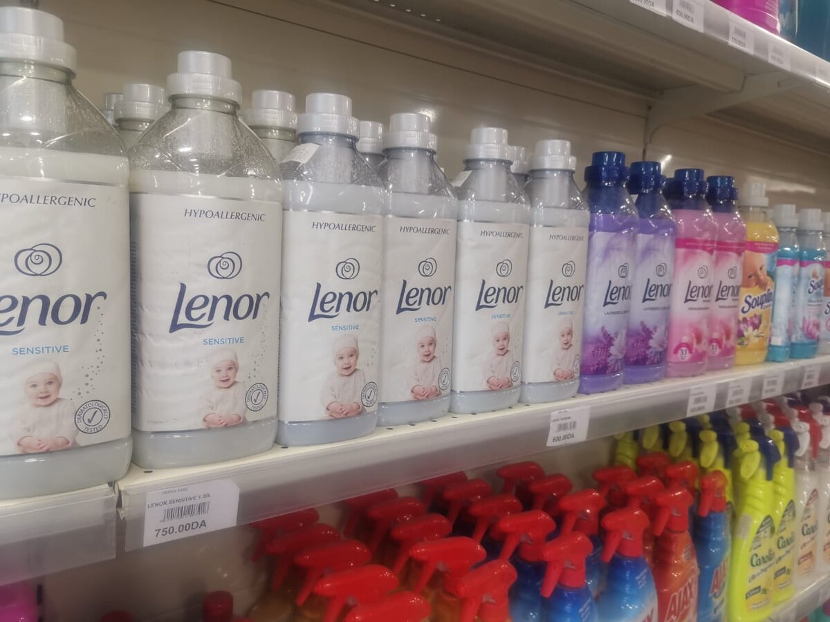 Кондиционеры для белья. Lenor, есть другие марки. Из личного архива. Листайте. 