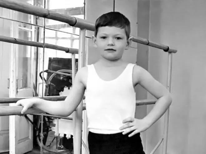Алексей Тихонов в детстве