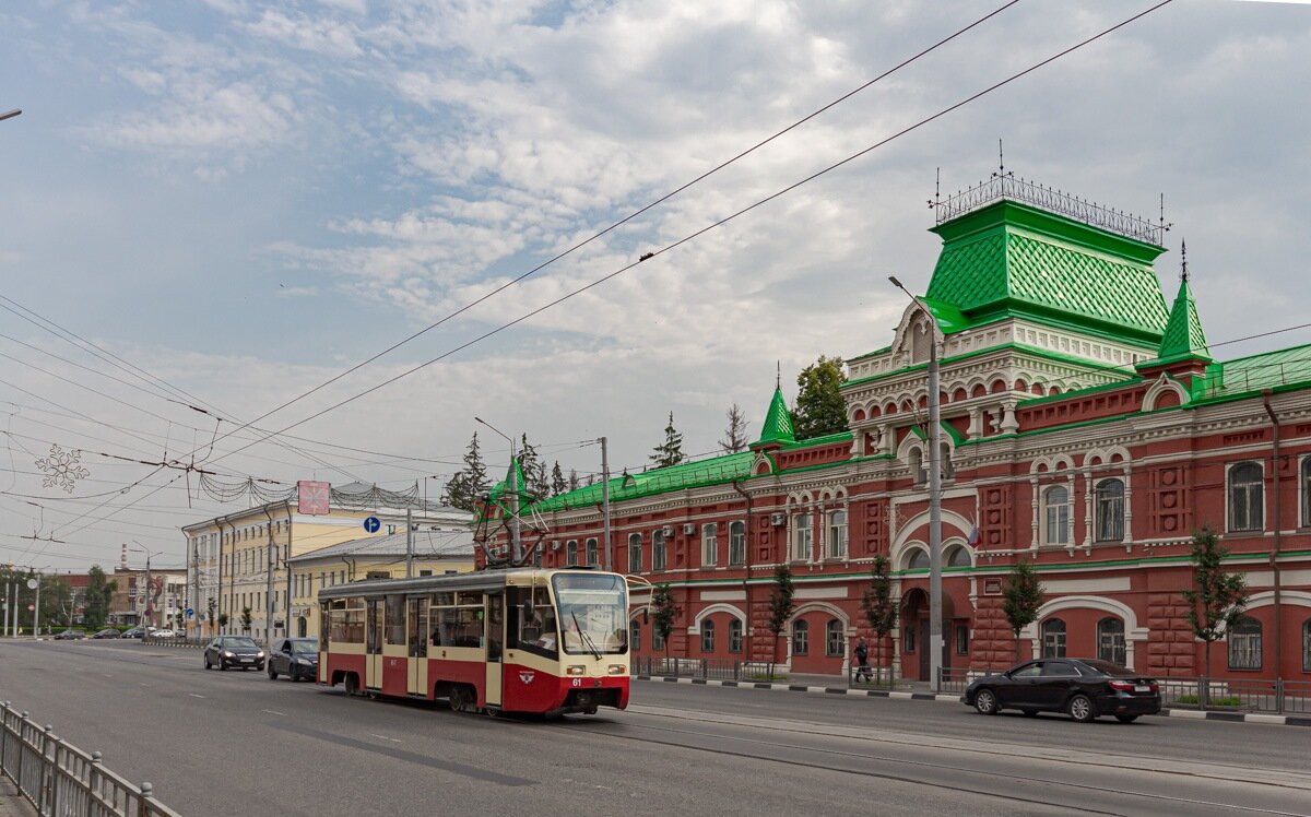 Тула советская 56. Тула Советская улица 10 куклы.