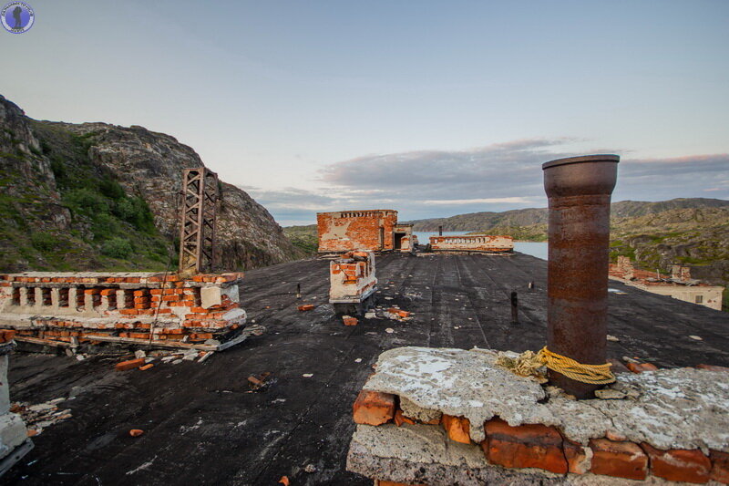 Port base. Заброшенный порт.