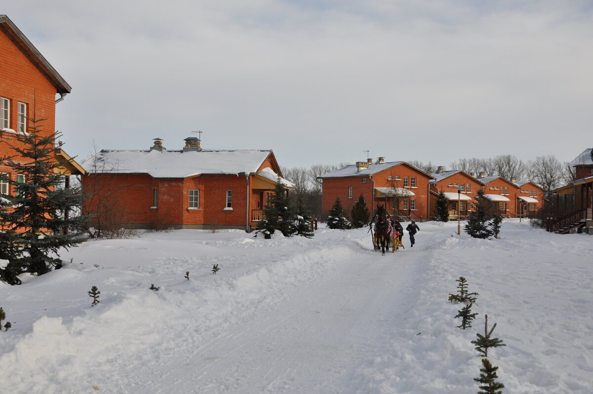 Baby village. Детская деревня SOS. Деревня сос Киндердорф. Деревня сос Лаврово.