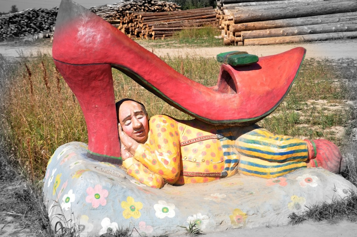 Кому-то под каблуком вполне комфортно! Фото из Яндекс Картинки