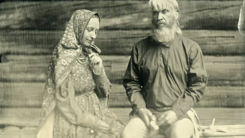 В какие дни мужчина на Руси не должен был смотреть на жену?