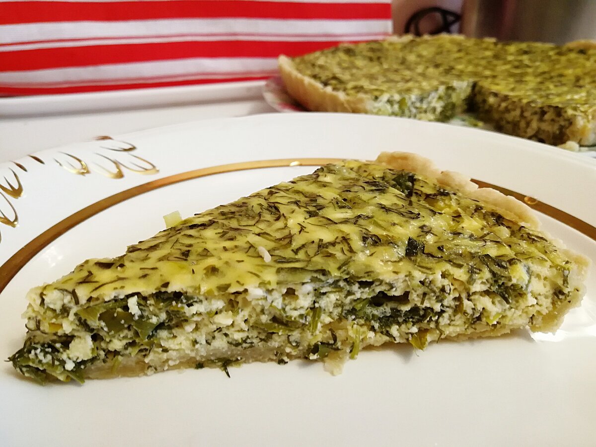 Пирог с творогом и зеленью