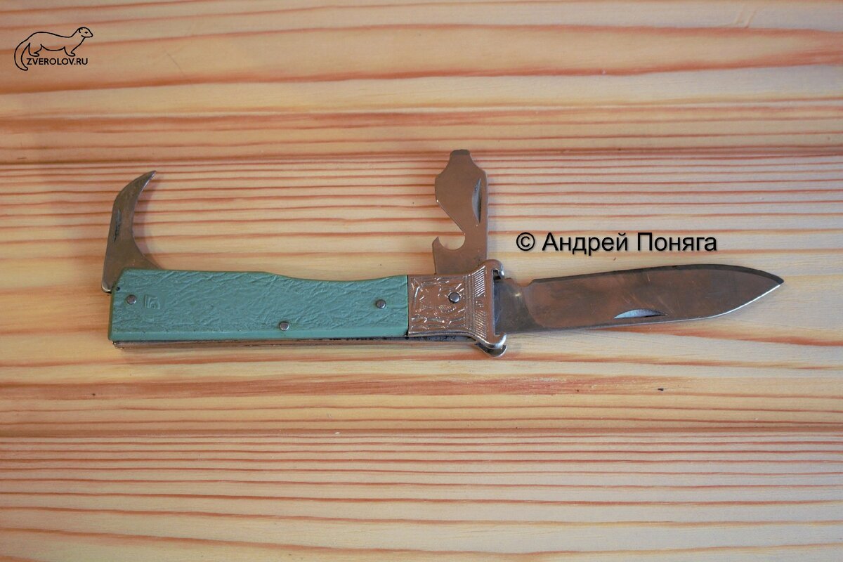 Предметы ножа "Глухарь " Павлово. Консервный нож, открывалка-отвертка, лезвие.