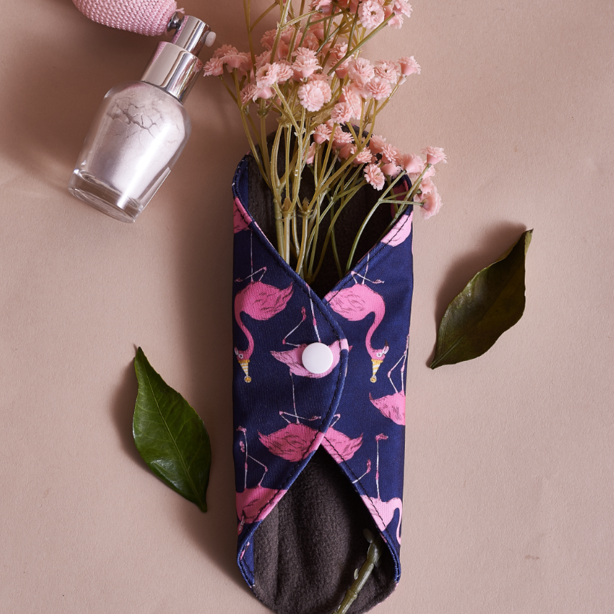 Менструальная гигиеническая тканевая прокладка - Flaminga. Фото принадлежит компании SECRET CUP GROUP LTD. Все права защищены.