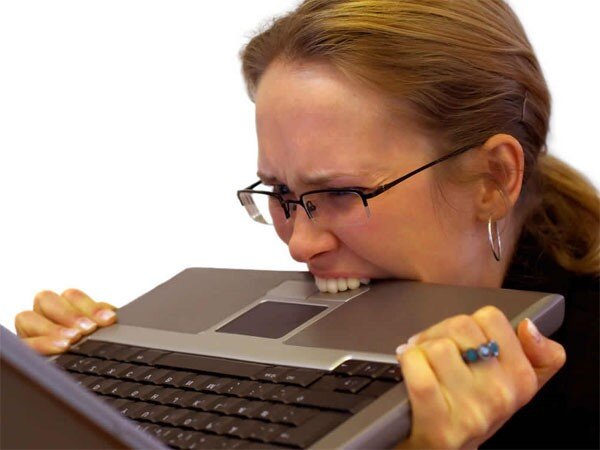 Если после обновления что-то перестаёт работать, попробуйте проверить прошлое вашего компьютера.