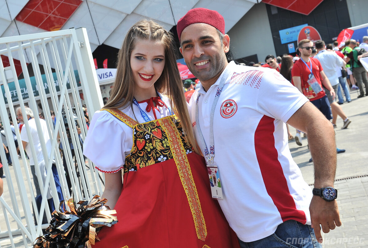 турецкий продавец курток знакомился с россиянками фото