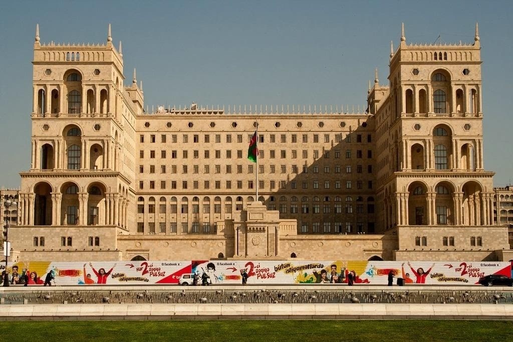 Дом правительства. Баку