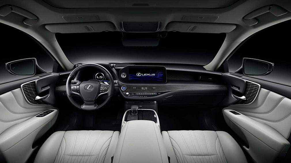 Новый Lexus LS