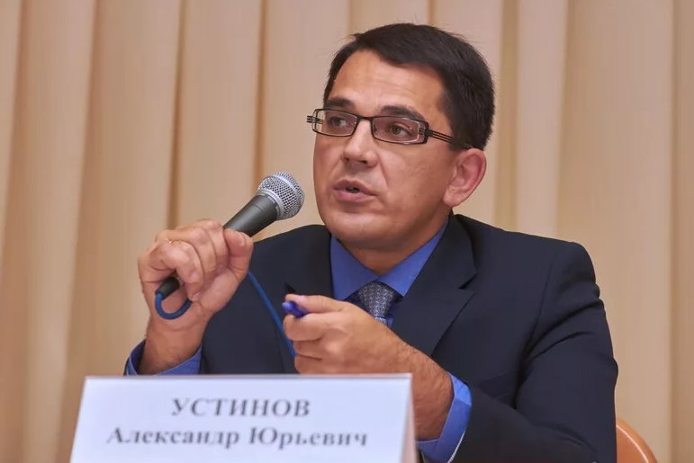 Мэр краснотурьинска. Глава краснотурьинска. Депутаты краснотурьинск. Глава краснотурьинска. Мэр краснотурьинска.