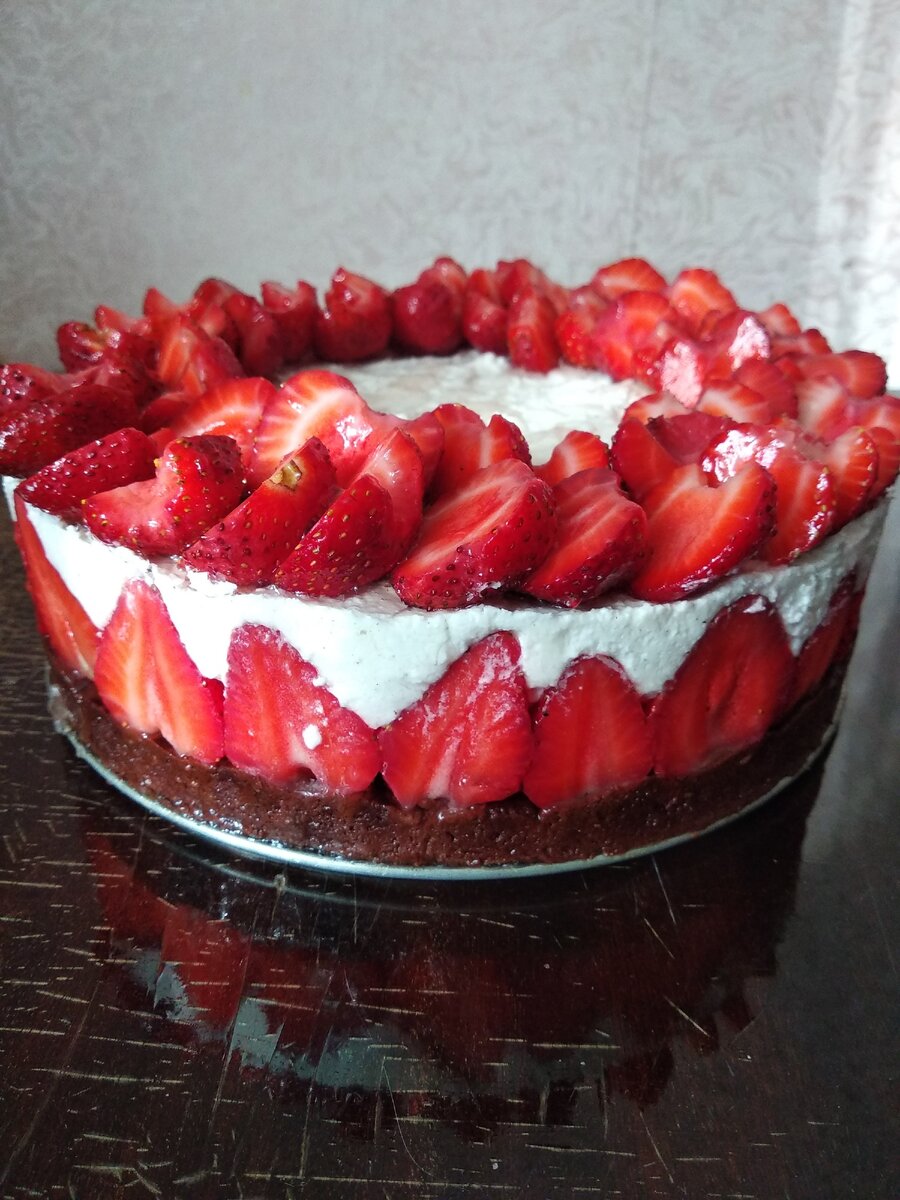 LRF Strawberry Cheesecake шоколад