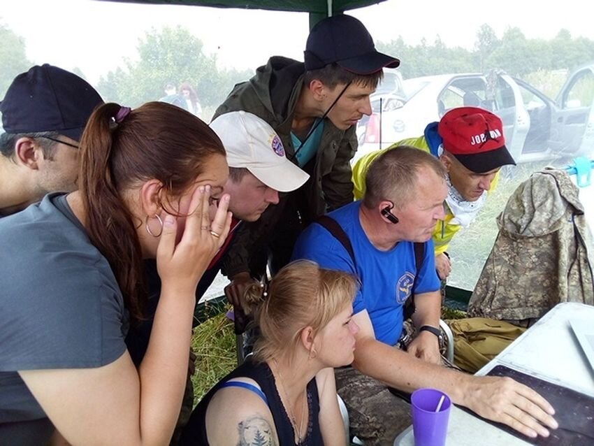 Фото: волонтерский поисково-спасательный отряд "Сова", учения