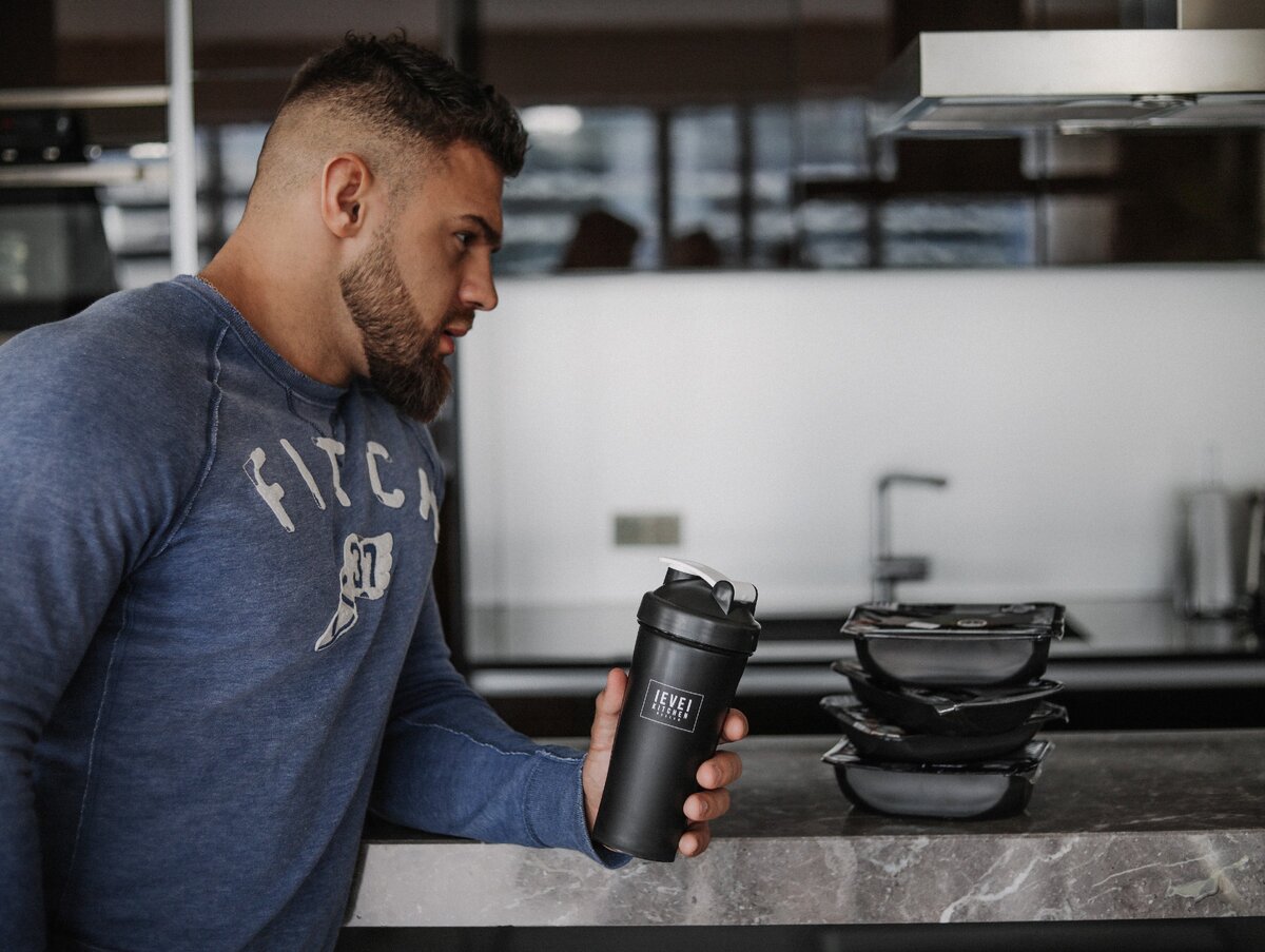 Следить за балансом в питании помогут рационы Level Kitchen