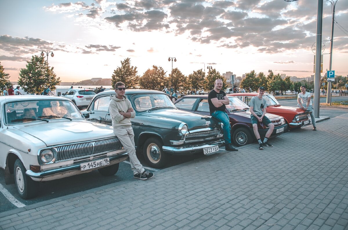 Первая встреча с любителями ретро автомобилей в г. Ижевск, 2020 г.