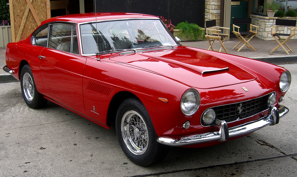 Ferrari 250 GTE Модель 1962 года