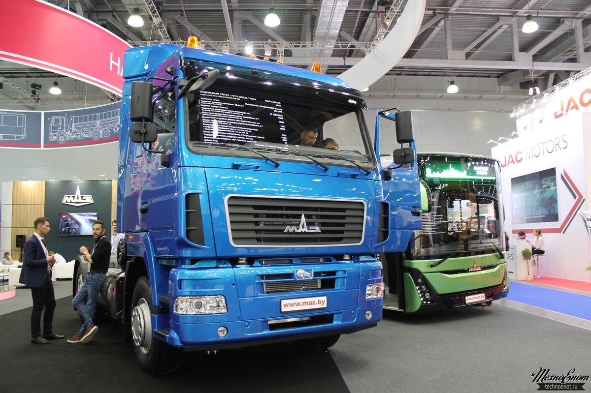 МАЗ-303 на выставке Comtrans-2019 в Москве