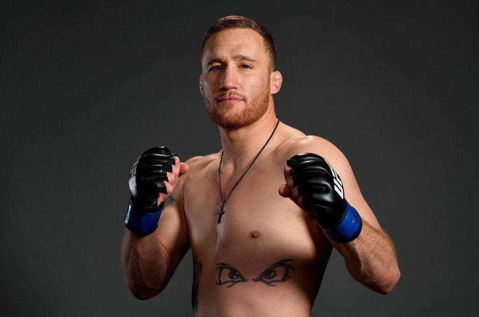 Американец Джастин Гэтжи поделился своим мнением о чемпионе в легком весе UFC Хабибе Нурмагомедове, с которым он должен провести титульный бой.