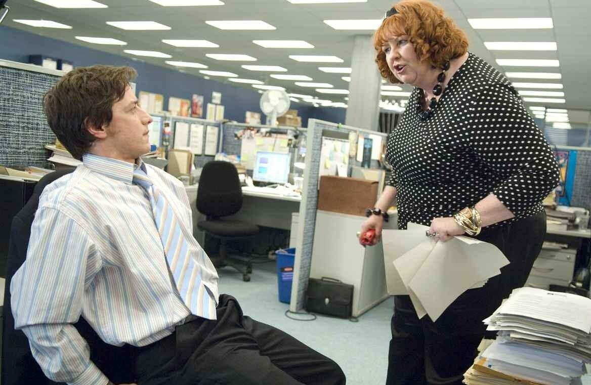 Кадр из фильма "Особо опасен" ("Wanted", 2008)