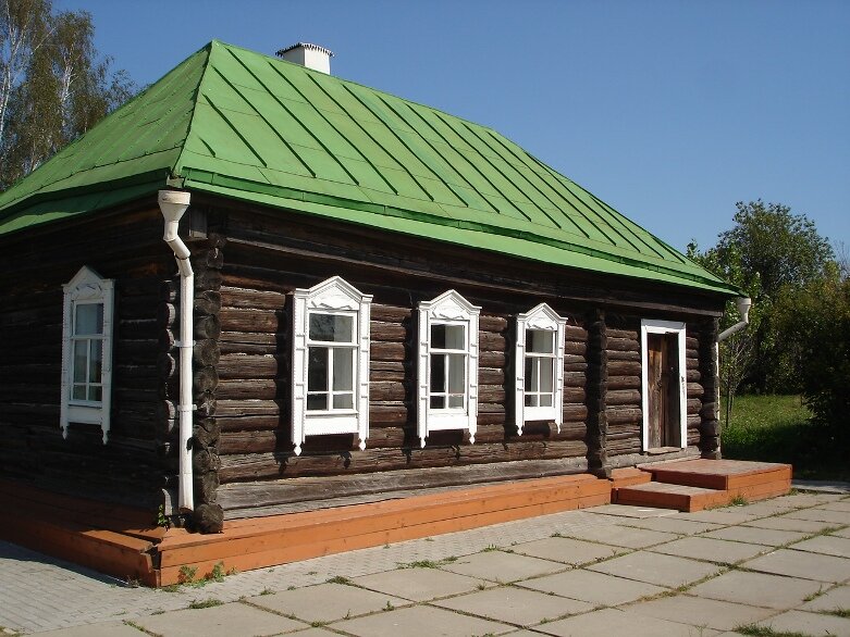 Мемориальная изба Жуковых в Стрелковке