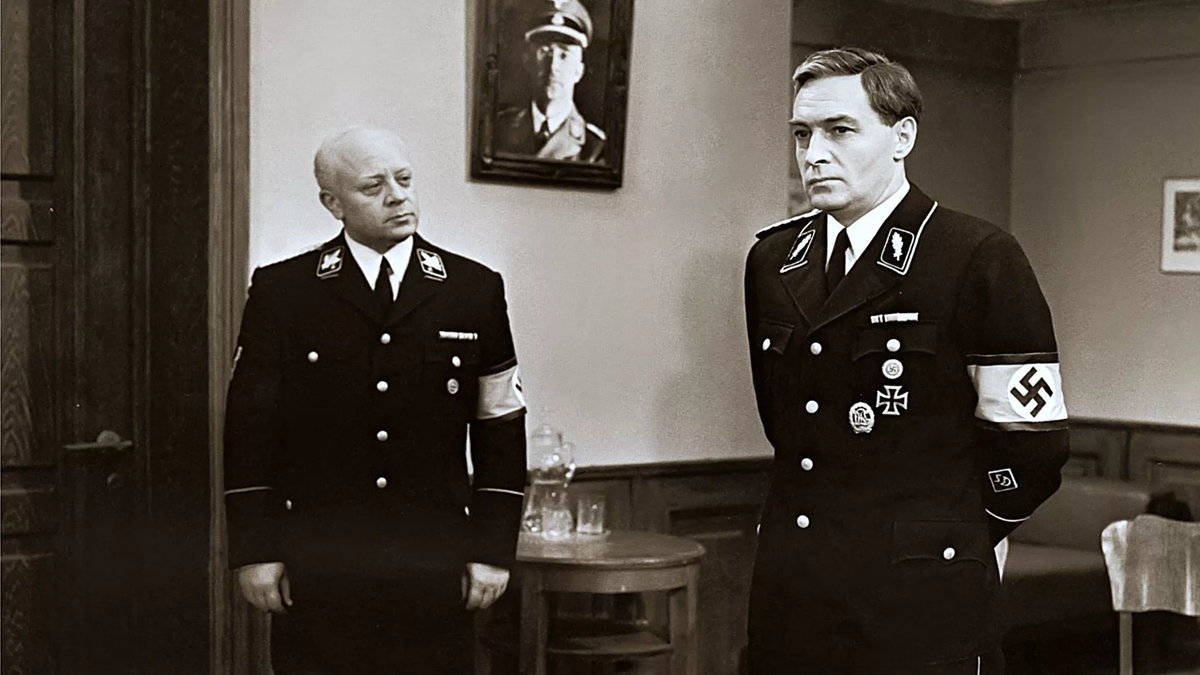 Кадр из фильма "Семнадцать мгновений весны"