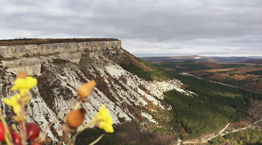 Горы в Бахчисарайском районе // Фото блогера А. Нестеренко