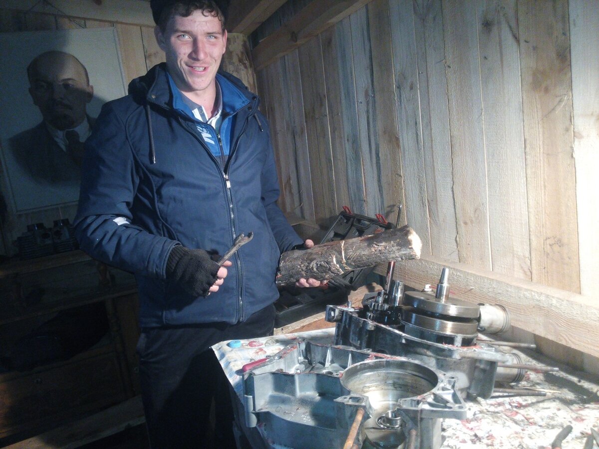 двигатель от явы тоже поддался только полену