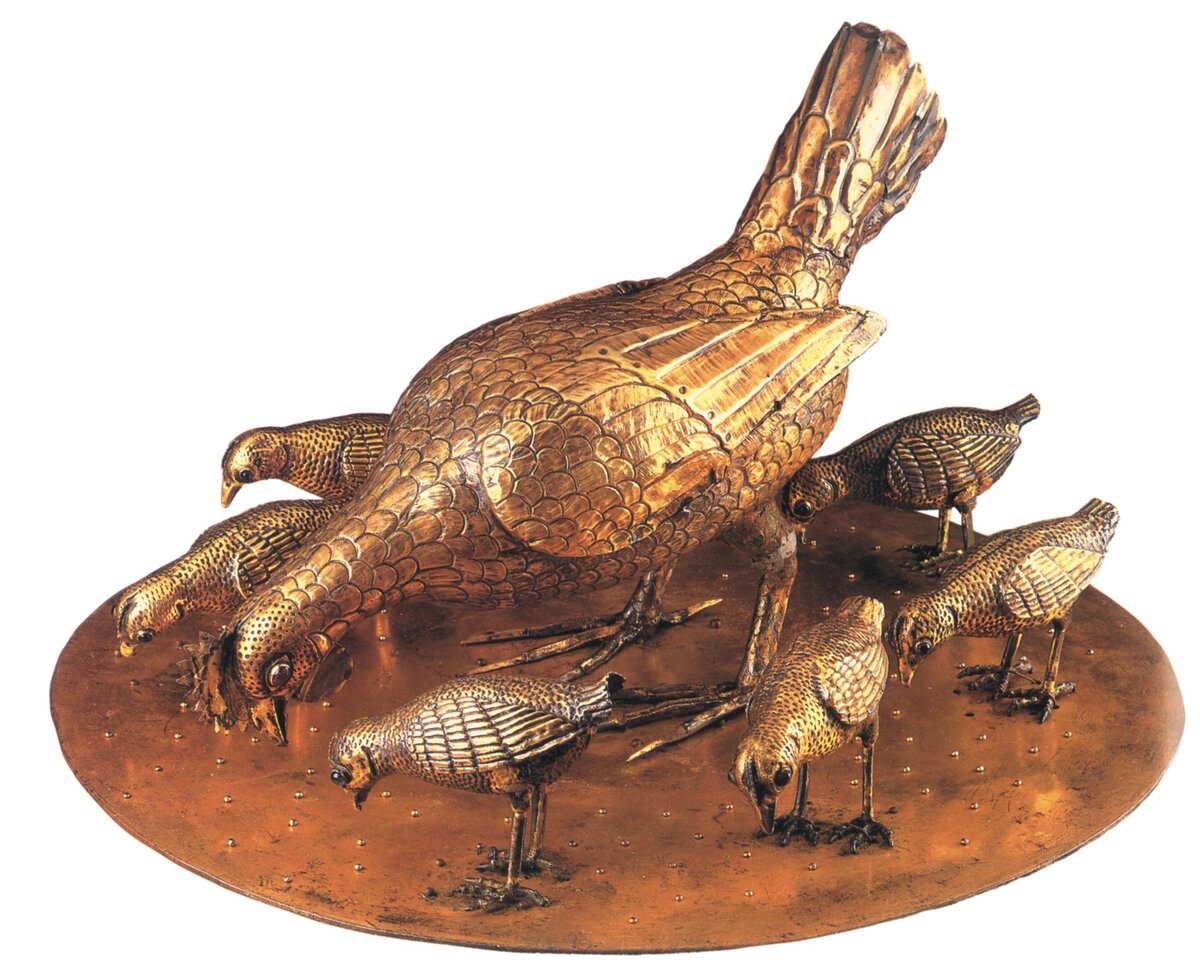 Курица с семью цыплятами из Монцы