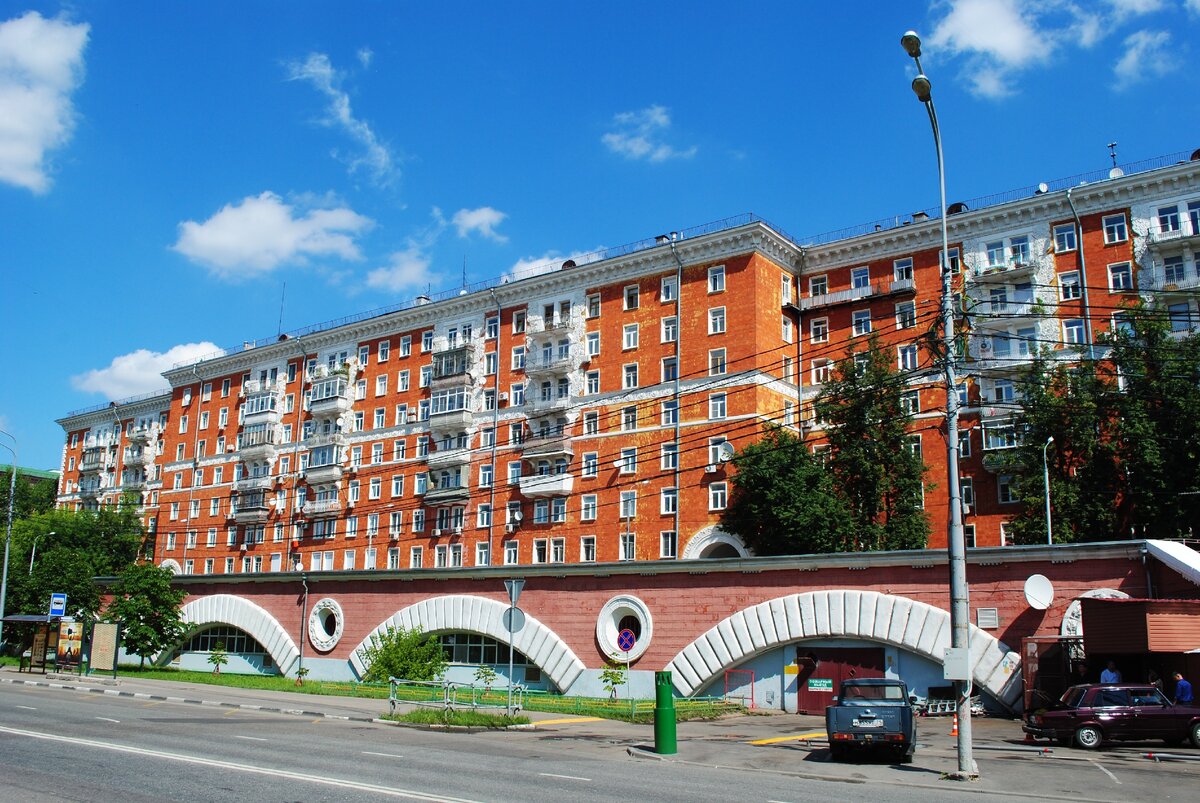 Улицы и дома москвы