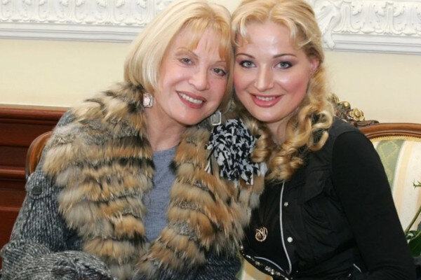 Мария Максакова с мамой Людмилой Максаковой