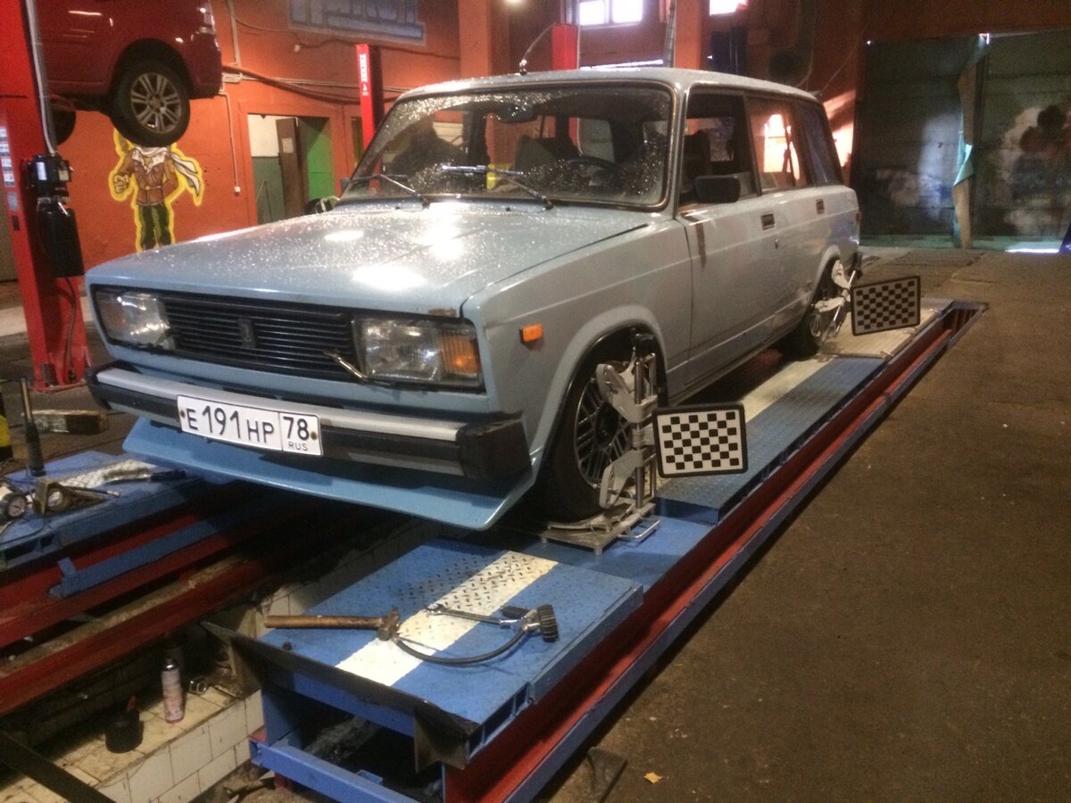 Выставлял развал схождение сразу после сборки новой конфигурации.