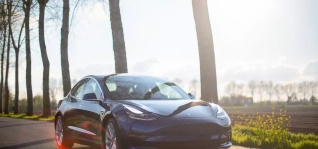 Тесла, Илон Маск (Elon Musk) и эпоха электромобилей (EV) — часть 1 Источник: https://myinvestpro.ru/tesla-elon-musk-revolution-ev/ © Акционер XXI века