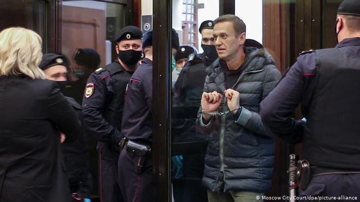Навальный был арестован 17 января по возвращении из Германии