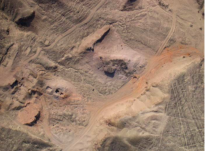 Оригинал фото: https://old.lah.ru/fotoarh/megalit/s-amerika/peru-palpa.htm