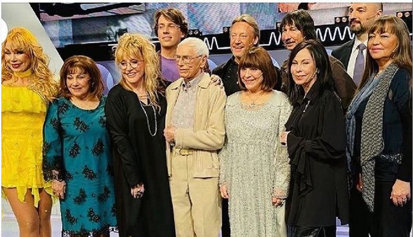 Байгали Ермекович работал в театре Пугачёвой