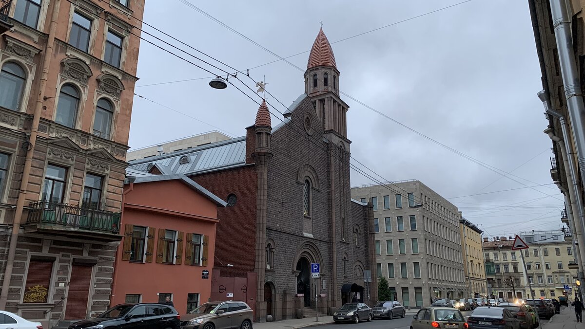 Церковь Лурдской Божией матери на Ковенском переулке