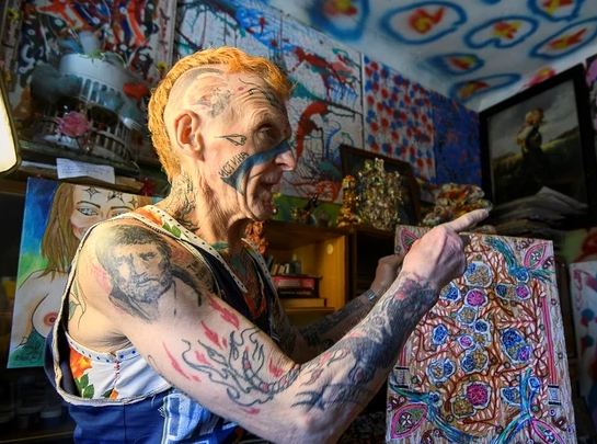 Спартак и его дом.