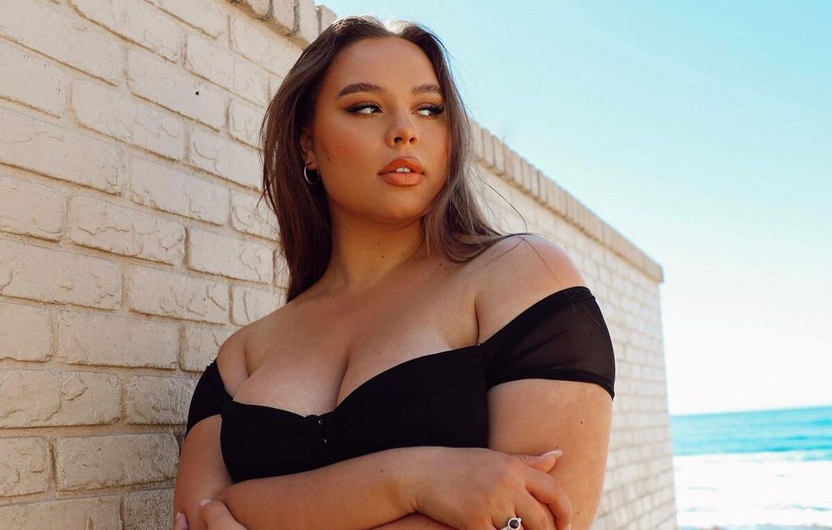 Венеция Круз