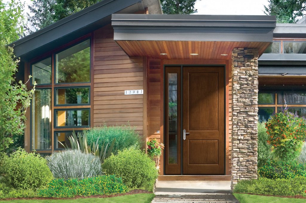 Рассказываем про лучшие входные двери для дачи