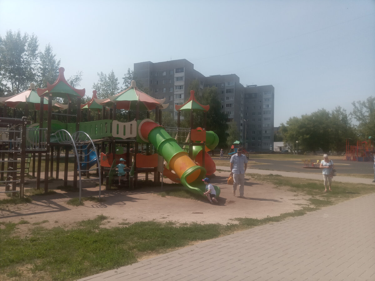 Игровой комплекс установили в сквере по проспекту Смирягина в прошлом году