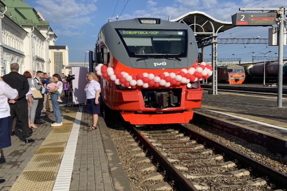     Новый электропоезд представили хабаровчанам Кирилл КЕМЕНЕВ