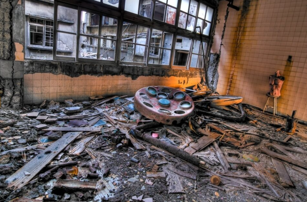 Cele mai înfricoșătoare locuri din lume - este nevoie de curaj pentru a merge acolo