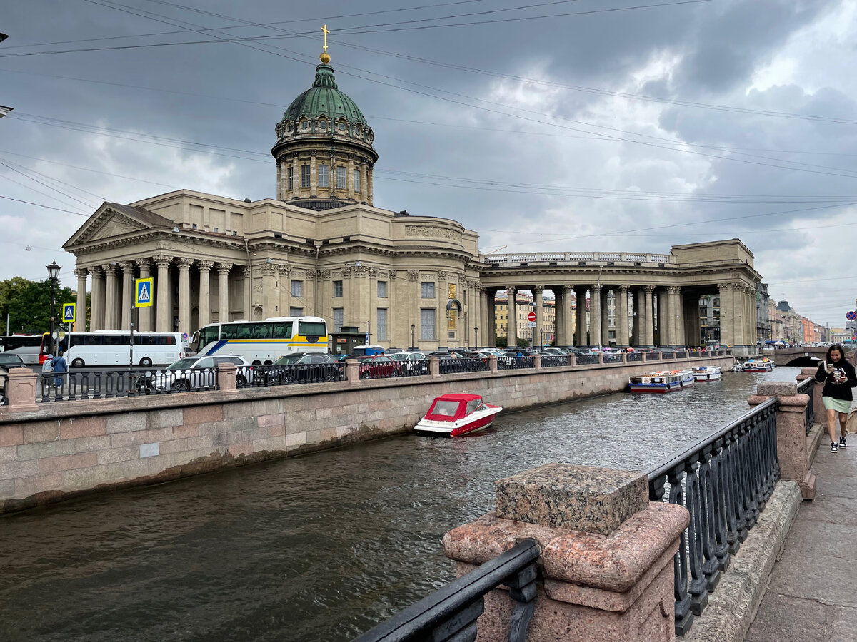 Купол Казанского собора в Петербурге