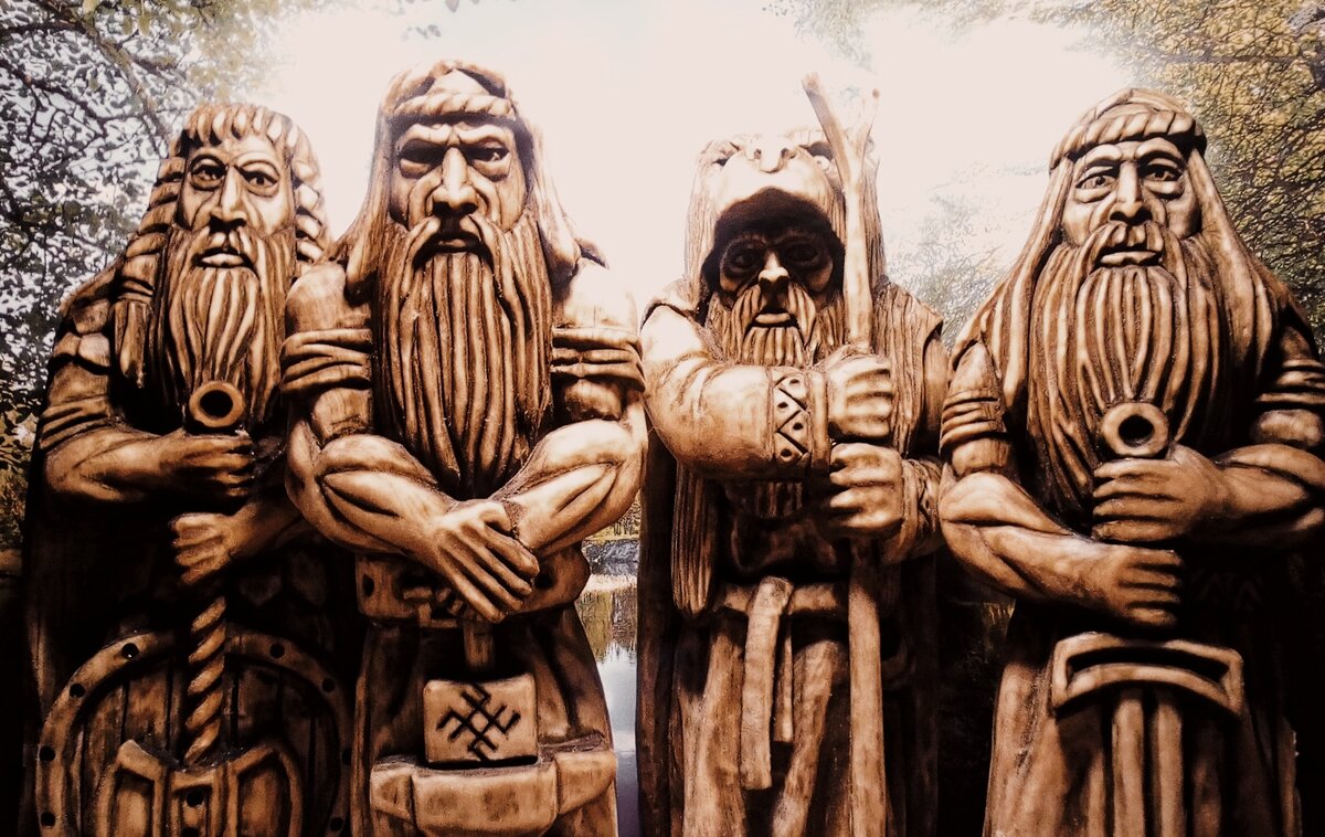 Славянские божества