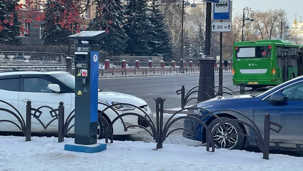     В МКУ «Тюменьгортранс» «Нашему городу» сообщили, что платные тюменские парковки можно оплатить в мобильном приложении, на специальном веб-портале в Интернете и паркомате. 33% тюменцев оплачивают парковки картами МИР.